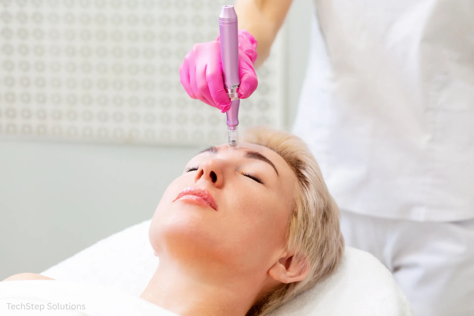 microneedling vs laser